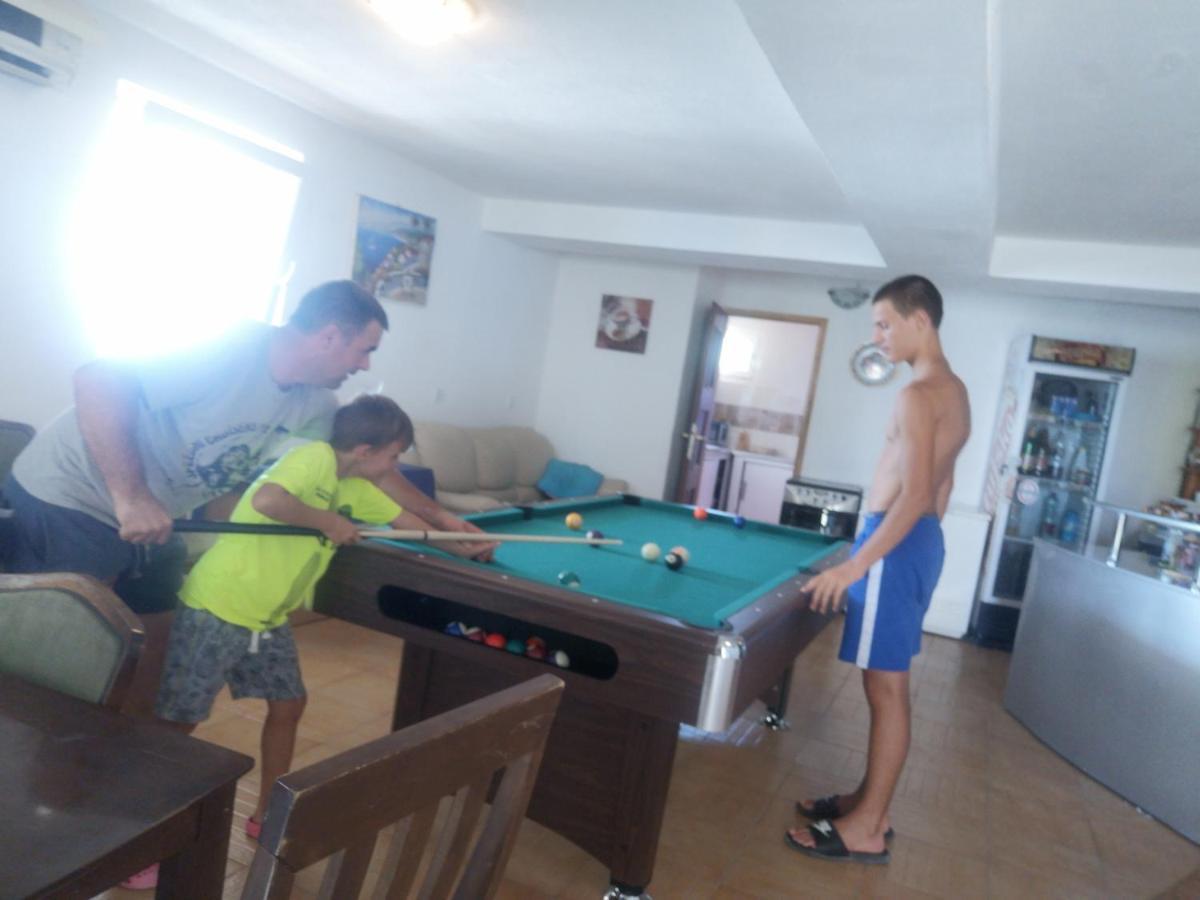 Big Panorama Villa, For 21 Person In Omis Celina Quarto foto